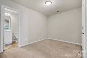 3337 Ellingford Rd, Charlotte, NC 28214 - Photo 29