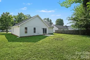 1910 Olsen Ln, Charlotte, NC 28213 - Photo 29