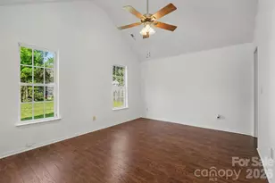 1910 Olsen Ln, Charlotte, NC 28213 - Photo 17