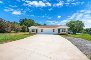 4000 Herman Sipe Rd, Conover, NC 28613 - Photo 3