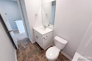 7244 Finnigan Rd, Charlotte, NC 28215 - Photo 17