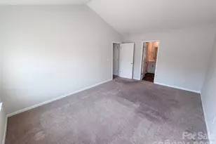 7244 Finnigan Rd, Charlotte, NC 28215 - Photo 11