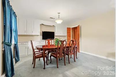 298 Enwood Drive, Charlotte, NC 28214 - Photo 7