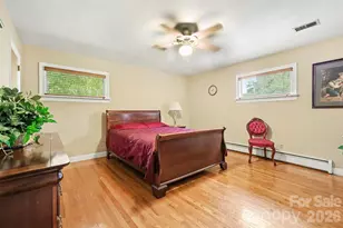298 Enwood Dr, Charlotte, NC 28214 - Photo 17