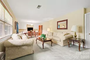 298 Enwood Dr, Charlotte, NC 28214 - Photo 5
