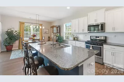 7735 Stonehouse Drive, Gastonia, NC 28056 - Photo 9