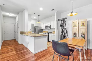 200 Vista Lake Dr, Candler, NC 28715 - Photo 5