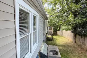 530 NW Stage St, Lenoir, NC 28645 - Photo 13