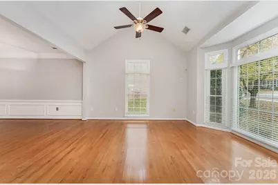 5923 Swanston Drive, Charlotte, NC 28269 - Photo 7