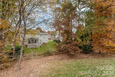 5923 Swanston Drive, Charlotte, NC 28269 - Photo 37