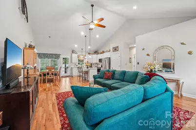 2182 Evergreen Drive, Newton, NC 28658 - Photo 11