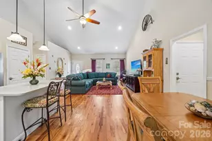2182 Evergreen Dr, Newton, NC 28658 - Photo 13