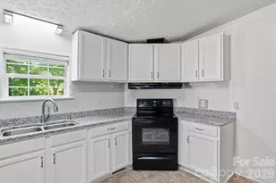 2322 Cyrus Dr, Clover, SC 29710 - Photo 9