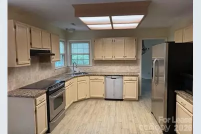 9132 E Orchard Lane, Charlotte, NC 28210 - Photo 15