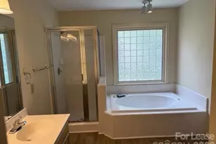 9132 E Orchard Ln, Charlotte, NC 28210 - Photo 19