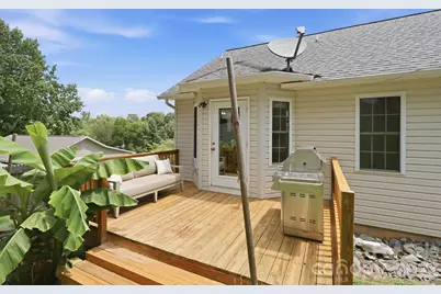 320 Meadowbrook Drive, Canton, NC 28716 - Photo 25