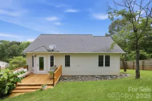 320 Meadowbrook Dr, Canton, NC 28716 - Photo 27