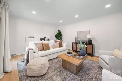 1340 Piccadilly Drive, Charlotte, NC 28211 - Photo 5