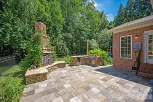 7102 Edenderry Dr, Charlotte, NC 28270 - Photo 37