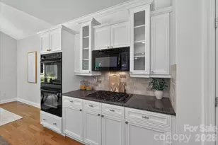 7102 Edenderry Dr, Charlotte, NC 28270 - Photo 15