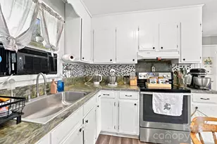 4204 Homeplace Dr, Shelby, NC 28152 - Photo 9