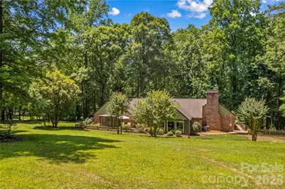 203 Wickersham Drive, Statesville, NC 28625 - Photo 7