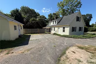 207 Edgemont Dr, Shelby, NC 28150 - Photo 3