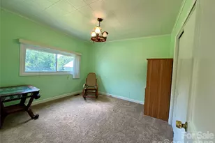 2307 McLean St, Gastonia, NC 28054 - Photo 9