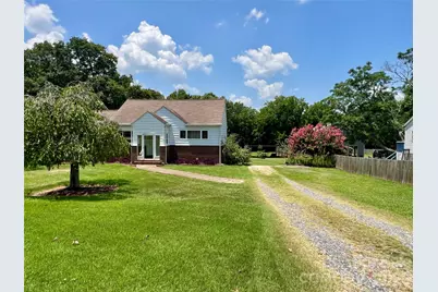 2307 McLean Street, Gastonia, NC 28054 - Photo 1