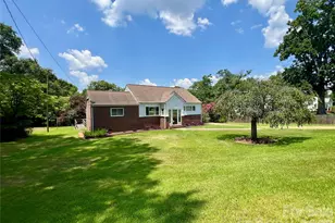 2307 McLean St, Gastonia, NC 28054 - Photo 3