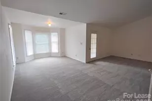 7366 Rose Terrace Ct, Charlotte, NC 28215 - Photo 7