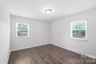 4324 Hidden Valley Rd, Charlotte, NC 28213 - Photo 17