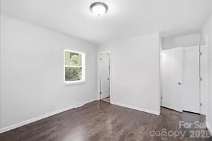 4324 Hidden Valley Rd, Charlotte, NC 28213 - Photo 15