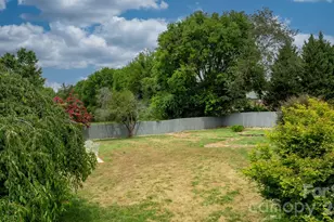 3992 Brickfield St, Hickory, NC 28602 - Photo 37