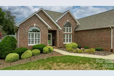 3992 Brickfield Street, Hickory, NC 28602 - Photo 5