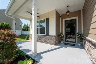 1019 Sunflower Ln, Indian Trail, NC 28079 - Photo 5