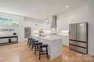 3008 Holt St, Charlotte, NC 28205 - Photo 9