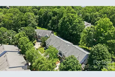 10781 Essex Hall Drive, Charlotte, NC 28277 - Photo 35
