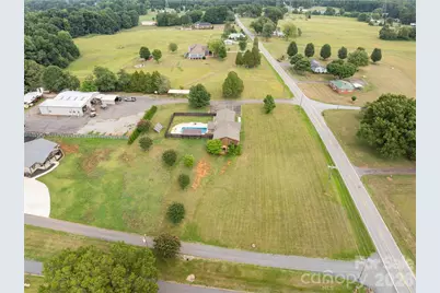 7610 Long Island Road, Catawba, NC 28609 - Photo 11