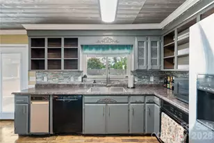 7610 Long Island Rd, Catawba, NC 28609 - Photo 33
