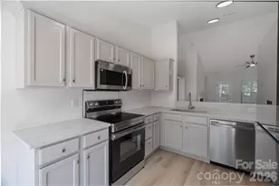 6408 Spanish Moss Ln, Charlotte, NC 28262 - Photo 5