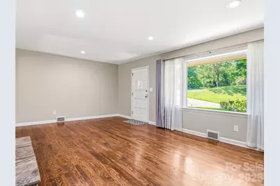 66 Hampden Road, Asheville, NC 28805 - Photo 9
