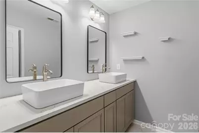 8522 Delamere Lane, Charlotte, NC 28269 - Photo 25