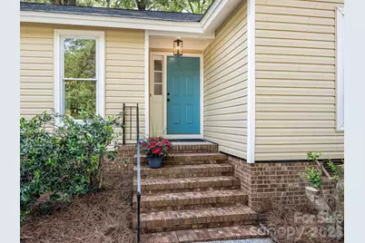 9501 Buckskin Lane, Charlotte, NC 28227 - Photo 3