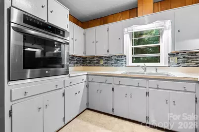 121 Horseshoe Drive, Boone, NC 28607 - Photo 9