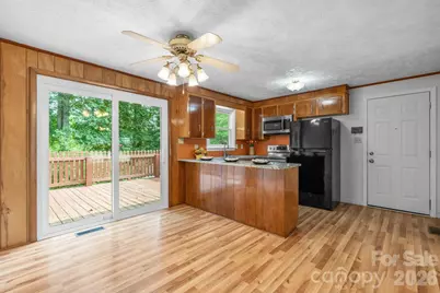 2428 Cedar Valley Drive, Conover, NC 28613 - Photo 5