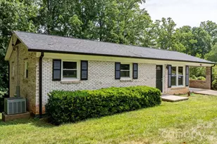 2428 Cedar Valley Dr, Conover, NC 28613 - Photo 1