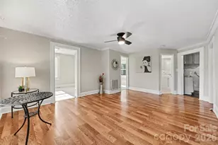 1309 Dearborn Ave, Charlotte, NC 28206 - Photo 13