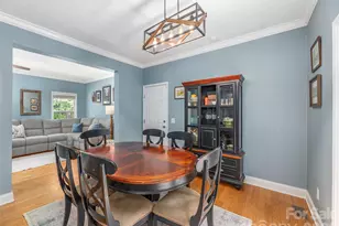 527 East St, Candler, NC 28715 - Photo 9