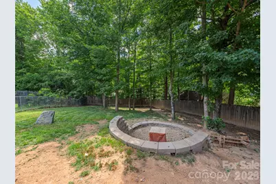 527 East Street, Candler, NC 28715 - Photo 29